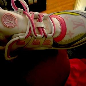 Louis Vuitton size 39
